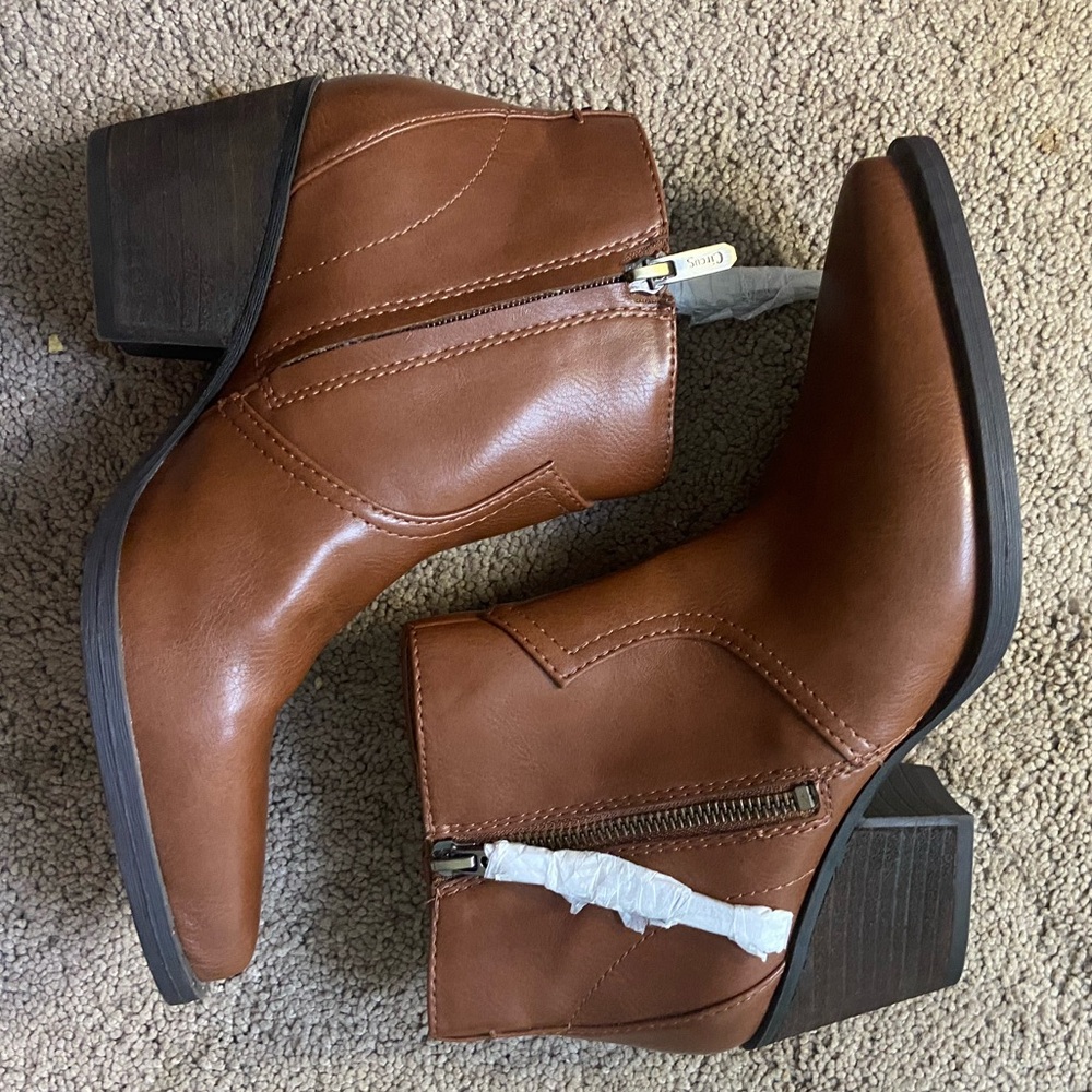 Western ankle boots